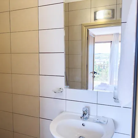 בית הארחה Views