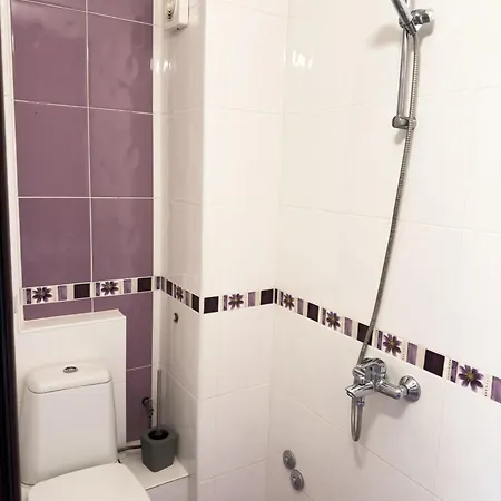 בית הארחה Views 3*