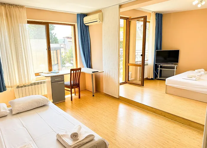 Guest house Views 3*